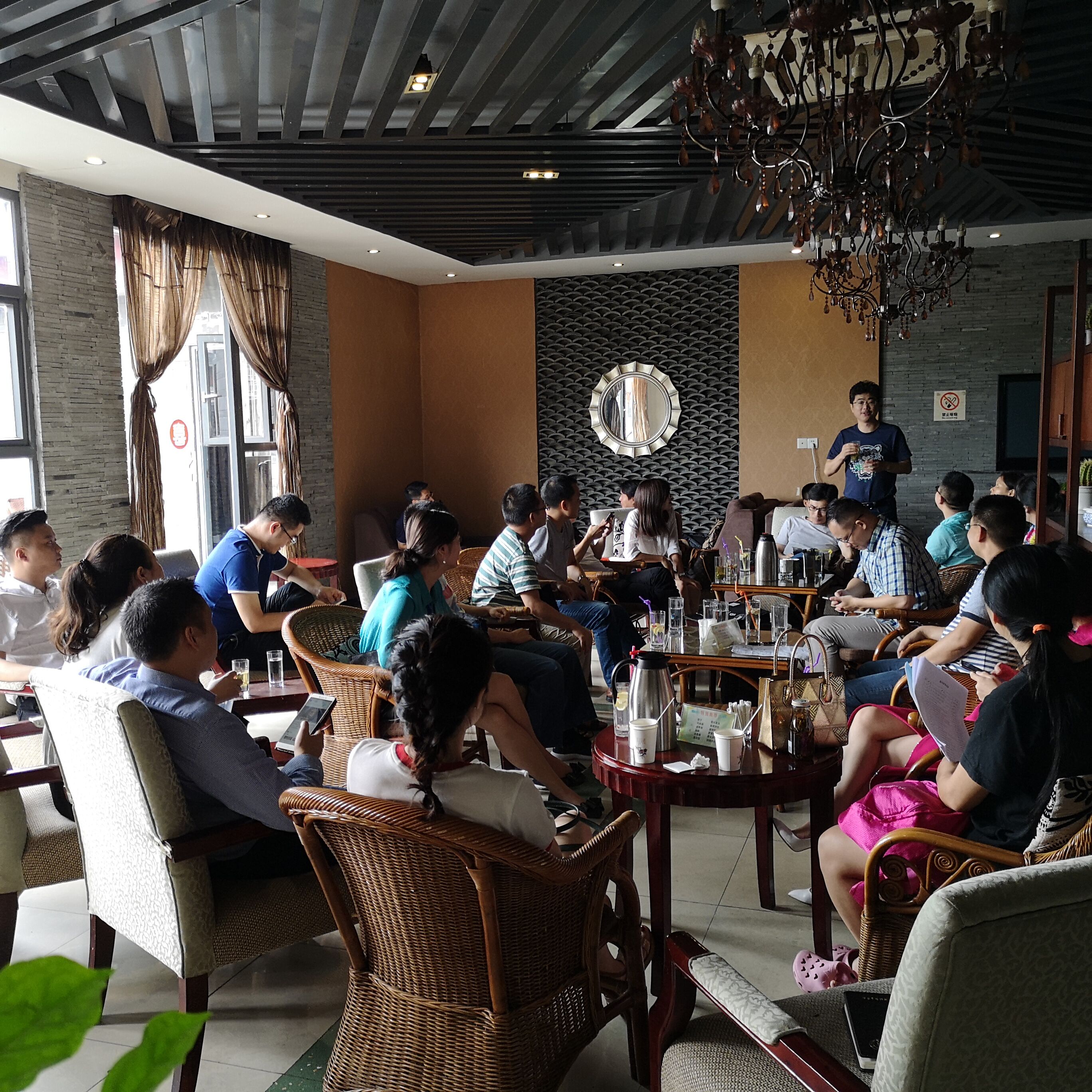 QQ图片20180718222355-1.jpg