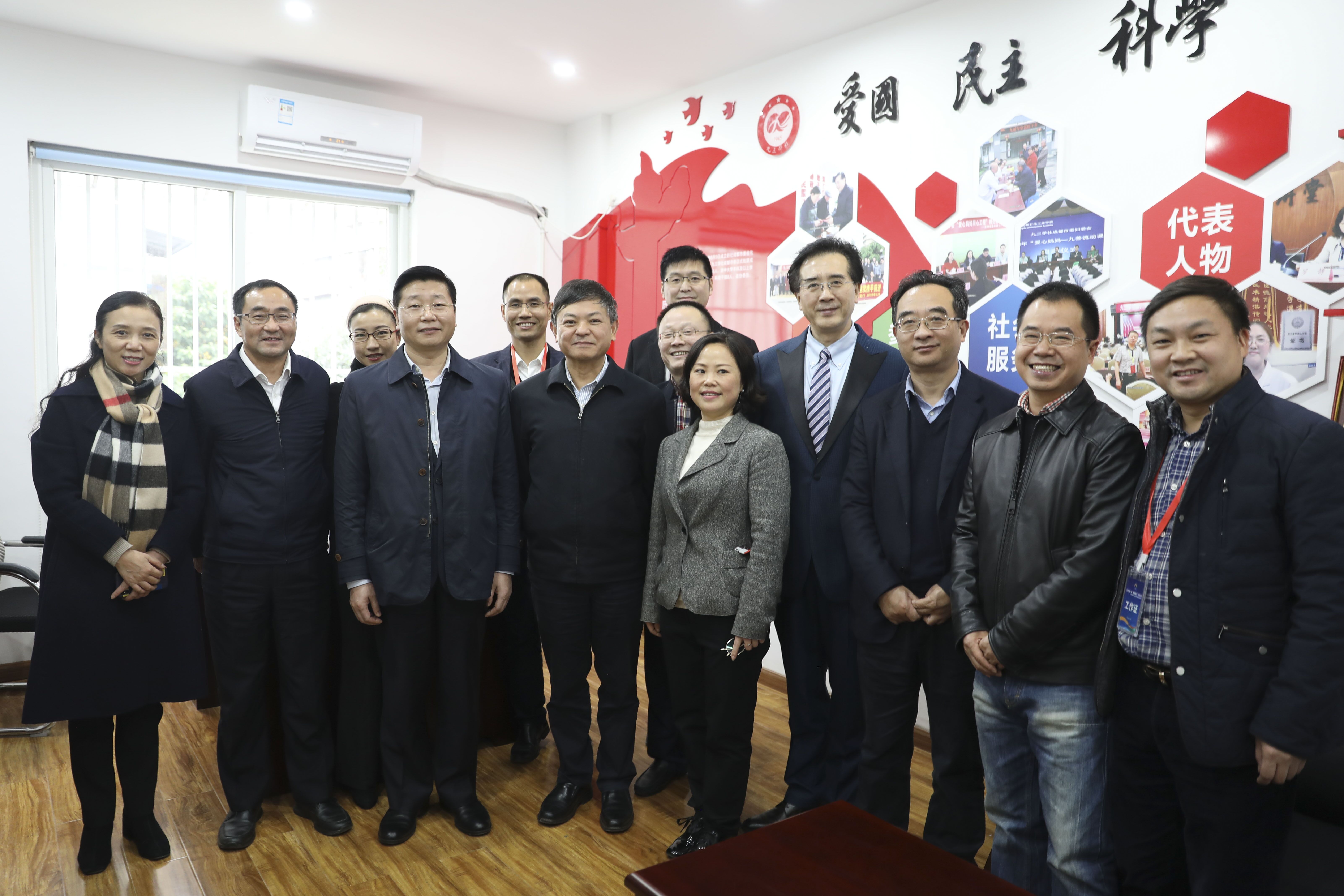 QQ图片20191125160213.jpg