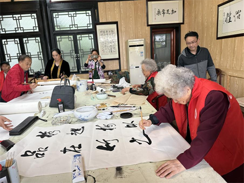 九三学社绵阳市委社会服务工作委员会、安州支社与安州区知联会携手同心送文化下乡2.png