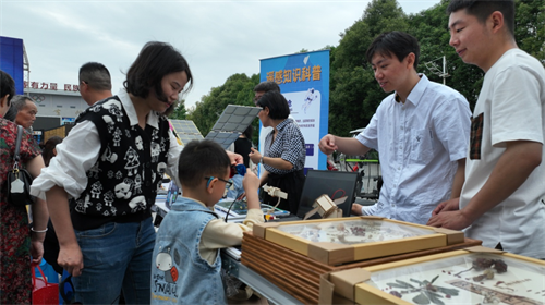 九三学社四川省委科普绵阳行之广场科普宣传活动首站在绵阳市安州区举行4.png