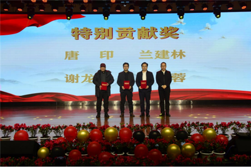 f37d290e5dfefbcb5c42b9a59aeaddd_副本.png