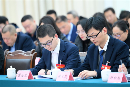 九三学社绵阳市游仙委员会社员在游仙区政协会上积极履职2.png