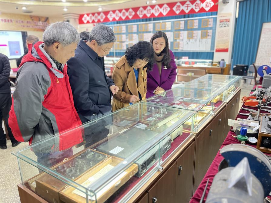 E:\九三\2024年\2024-3-5\九三学社德阳市委会社史研学工作委员会赴“德阳工业与三线建设历史文化展览”会场开展调研活动\图片2.png