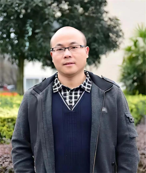社员张伟荣获西南科技大学“青年五四奖章”3.png