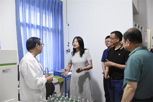 尚丽平出席九三学社四川省委青工委“助力青年社员双岗建功”专项调研活动2.png
