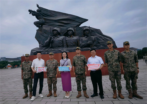 2024.6.10九三学社绵阳市委员会川文艺支社开展“粽叶飘香迎端午 军民连心粽是情”端午拥军活动1.jpg