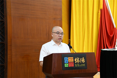 九三学社绵阳市委会在市政协八届十五次常委专题议政会上作大会发言2.png