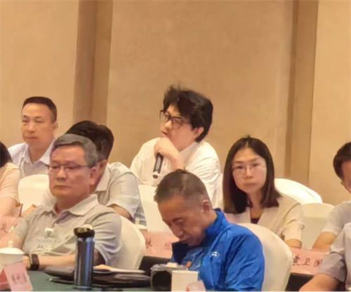 尚丽平带队参加九三学社中央第四十四次科学座谈会2.png